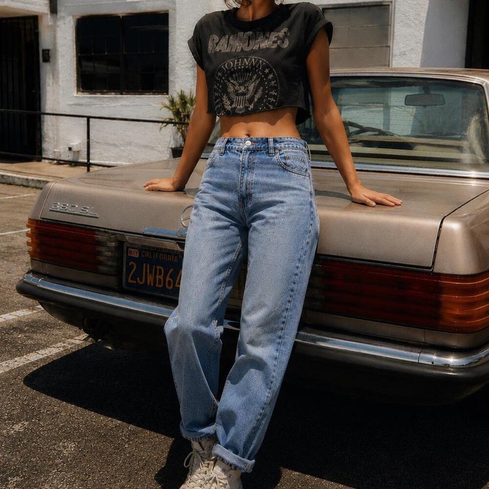 Vintage Zena Jeans High Rise Mom Jeans Light Wash 100% Cotton Size 9 USA